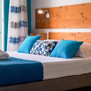 Le Calypso, Beachside Heaven Appartement